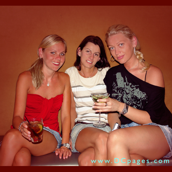 Enjoying some cocktails at the lounge