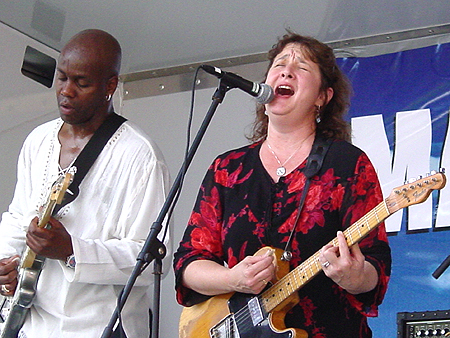 This singer can seriously belt out some tunes.