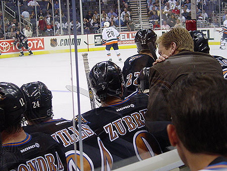 Assistant Coach Glen Hanlon and the Caps fans have high hopes for Dainius Zubrus this season.