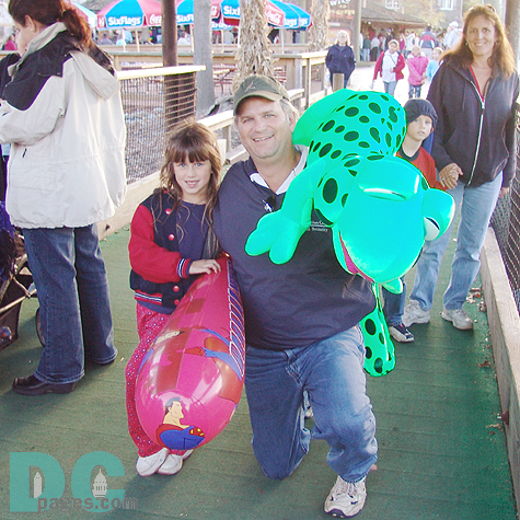 I spoke with a father and daughter that both won prizes. "Does this park seem scary to you?" The father replied, "I have seen nothing scary so far." Hmm why do they call this fright fest I wonder.