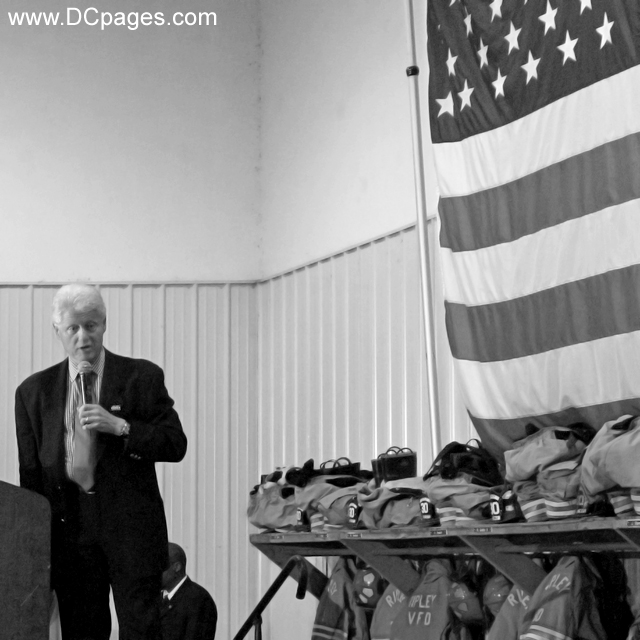 Bill Clinton Says McCain Good Man With Different Ideas
