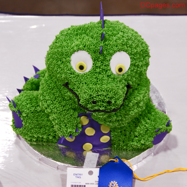 Blue Ribbon Dino Cake!