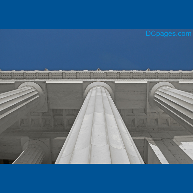 Lincoln Memorial Columns. Lincoln Memorial - Symmetrical