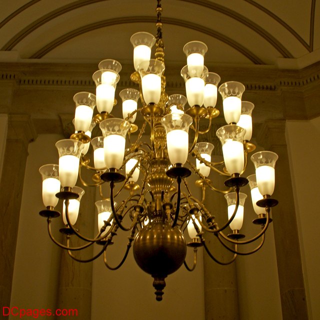 US Capitol Tours - Chandelier