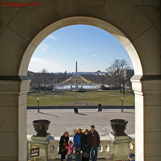 US Capitol - Center Archway City View