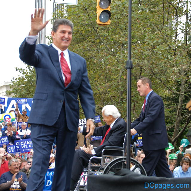 Governor Joe Manchi