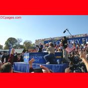 Sentator John McCain speaks to his supporters.