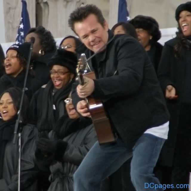 JOHN MELLENCAMP ROCKS "LITTLE PINK HOUSES"