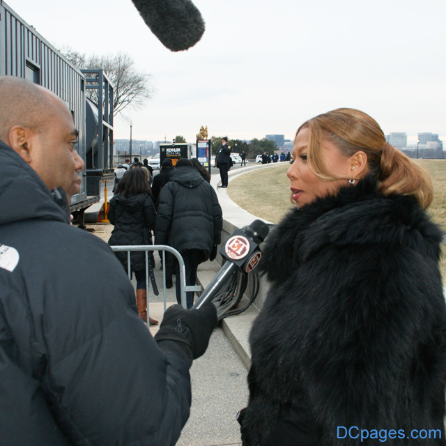 Queen Latifah being interviewed