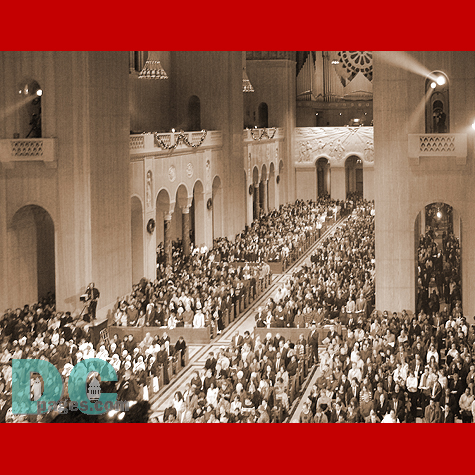 Top view of the congration from the North transept.