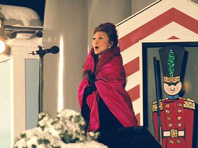 One of the performers, Hei-Kyung Hong