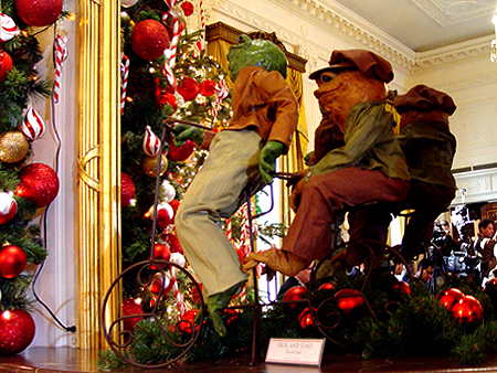 There were 43 mache storybook figures throught the State Rooms.