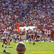 Kurt Warner (13) pass short left to Anquan Boldin (81) 