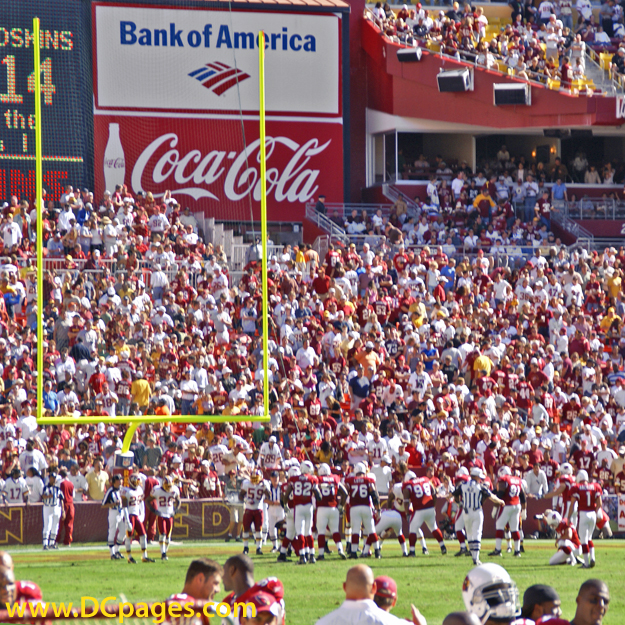 N.Rackers extra point is Blocked