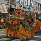 Dragon chasing the pearl dance