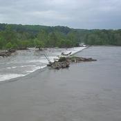 This view is up the potomac river a little distance away from the competition.