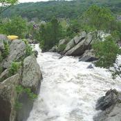 Attracting many tourists, they are also a popular site for kayakers. 