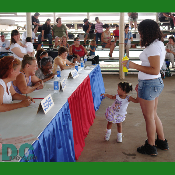 This little girl had the judges laughing hysterically with her antics.