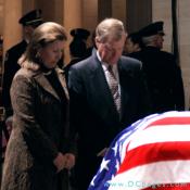 Former Vice President, Dan Quayle and his wife pay their respects to the memory of President Ford.