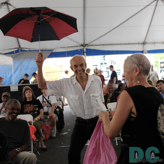 Dancing to blues music