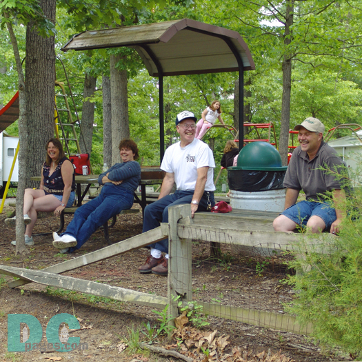 As the competition heats up at the Apple Pit and the crowd gets lively. These friends are all waiting to take on the winner. Tel.540.636.2995