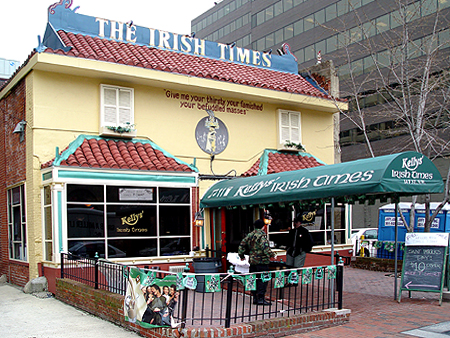The Kelly's Irish Times was our first stop. Kelly's Irish Times Pub
14 F St NW, Washington, DC 20001-1525
(202) 543-5433

