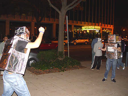 The show down took place outside of the Bar called The Front Page