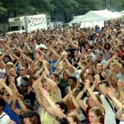 The crowd had amazing rhythm.