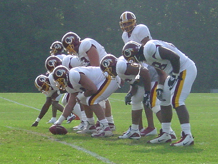 This play lead to a nice completion by newly-acquired WR Laveranues Coles.
