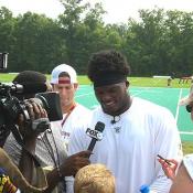 LB Lavar Arrington is looking forward to this season, hoping to have an explosive season.