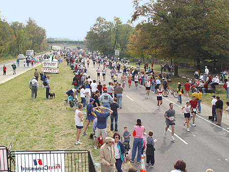 The Marine Corp Marathon was definitly the "People's race". Thousands of spectators came out to cheer on the runners.
