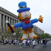 2003 Cherry Blossom Festival: Garfield floats west on Constitution Avenue. 