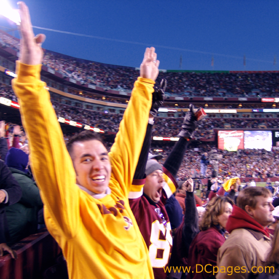 Another touchdown for the Redskins. This is a wonderful night.