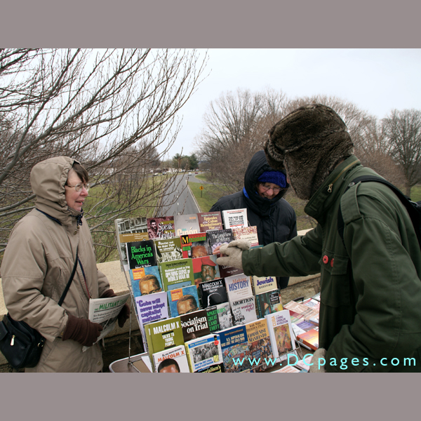There were a few stands along the walk, this one selling books.