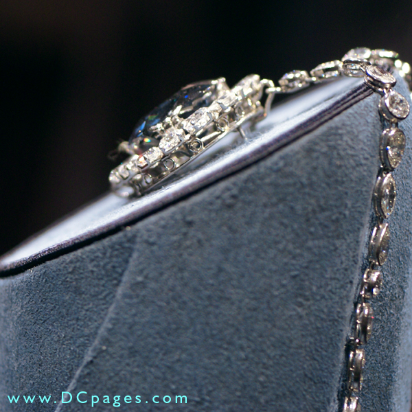 In 1911, the Hope diamond was sold to Mrs. Evalyn Walsh McLean of Washington, D.C., after it was mounted on a headpiece and surrounded by three tiers of white diamonds. Sometime later, Mrs. McLean had it reset as a pendant.