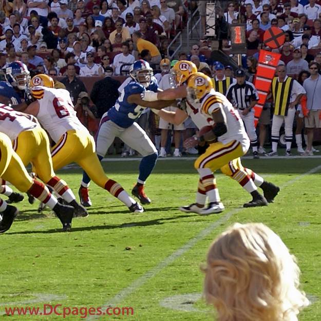 Redskins RB Clinton Portis makes a quick cut looking for daylight.