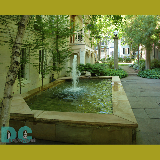 Water fountain.