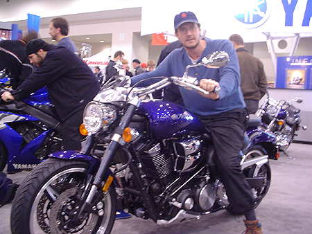 The Road Star Warrior® is a super trick cruiser, that is part sportbike as well. The sound and fury of the gnarliest twin Yamaha has ever built is housed in a vessel designed to stop and turn like a sportbike. 
