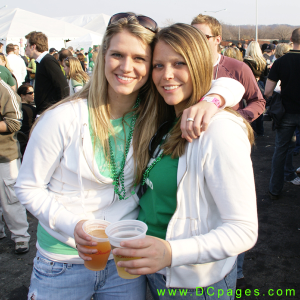 Irish EyeS are Smilin at these Shamrock beauties.