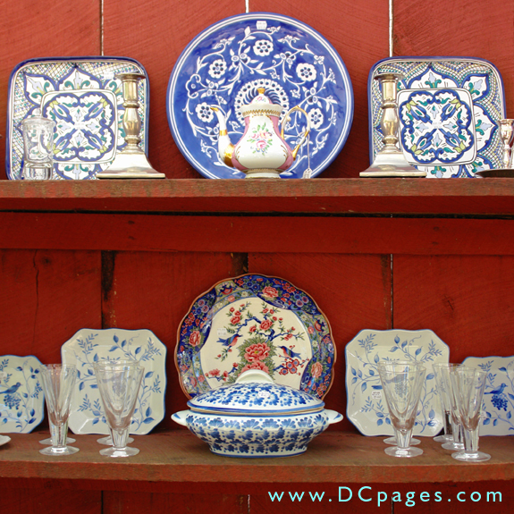 For those elegant tastes there were many fine dining ware offerred.