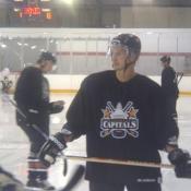 Peter Bondra awaits the start of the scrimmage.
