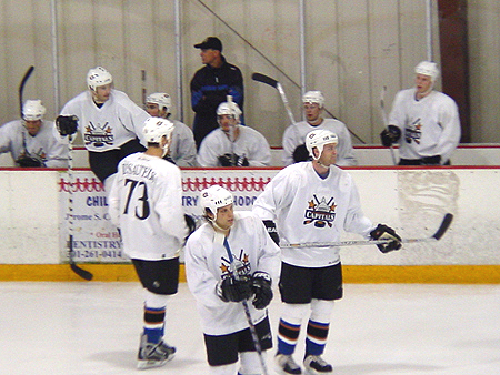 The players take a break after the fight.