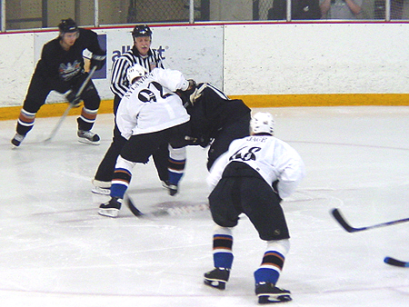 Neither team lost their intensity after the quick break.