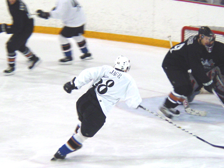 Jagr streaks towards the goal.