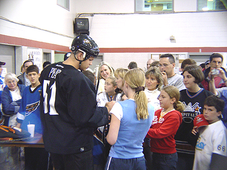 Fans got the chance to meet all the CAPS like Stephen Peat.