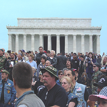 An interesting image of the Lincoln Memorial.