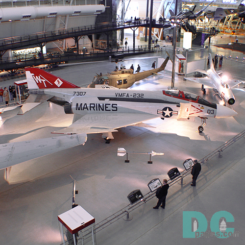 Plane Steven F. Udvar Hazy Center.
