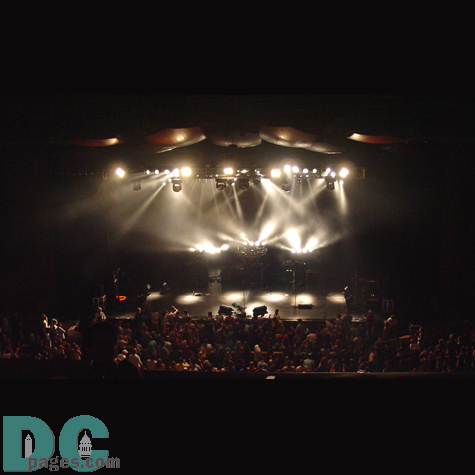 The lights come up, it's time for OAR's show to start.