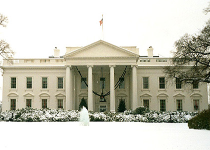 The magnificent White House, covered in snow!