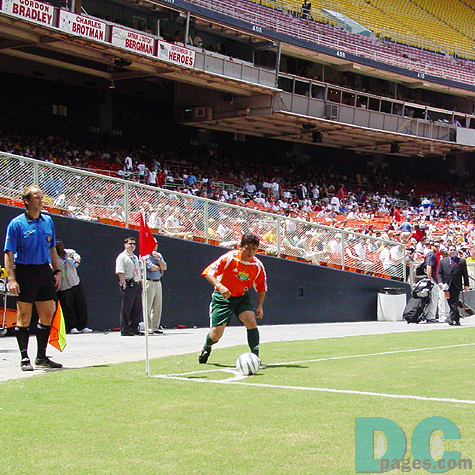 WORLD STARS Mauricio Cienfuegos from El Salvador was about to kick a corner shot from the left side.